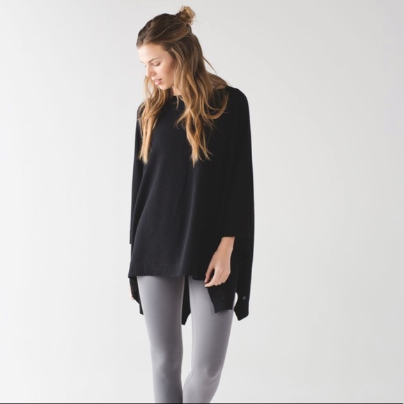 lululemon athletica Accessories - Lululemon Divinity Scarf - Black